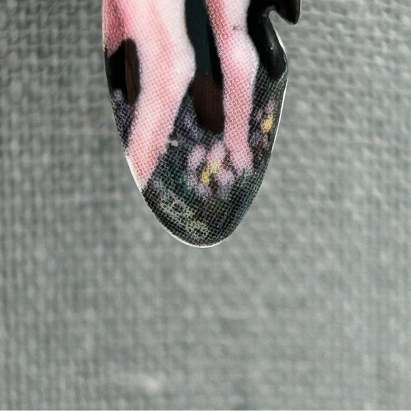 Feather Style Black Pig Fun Novelty Pierced Stud Dangle Porcelain Earrings - Picture 5 of 10